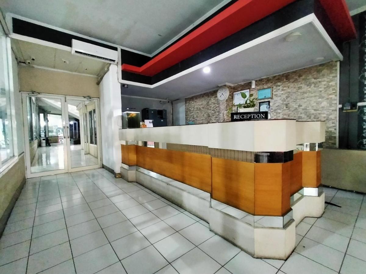Hotel Nirwana Ternate Redpartner Dış mekan fotoğraf