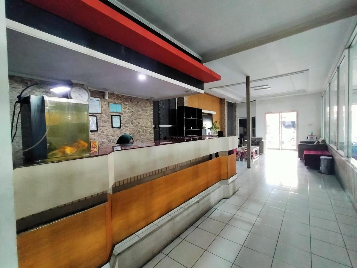Hotel Nirwana Ternate Redpartner Dış mekan fotoğraf